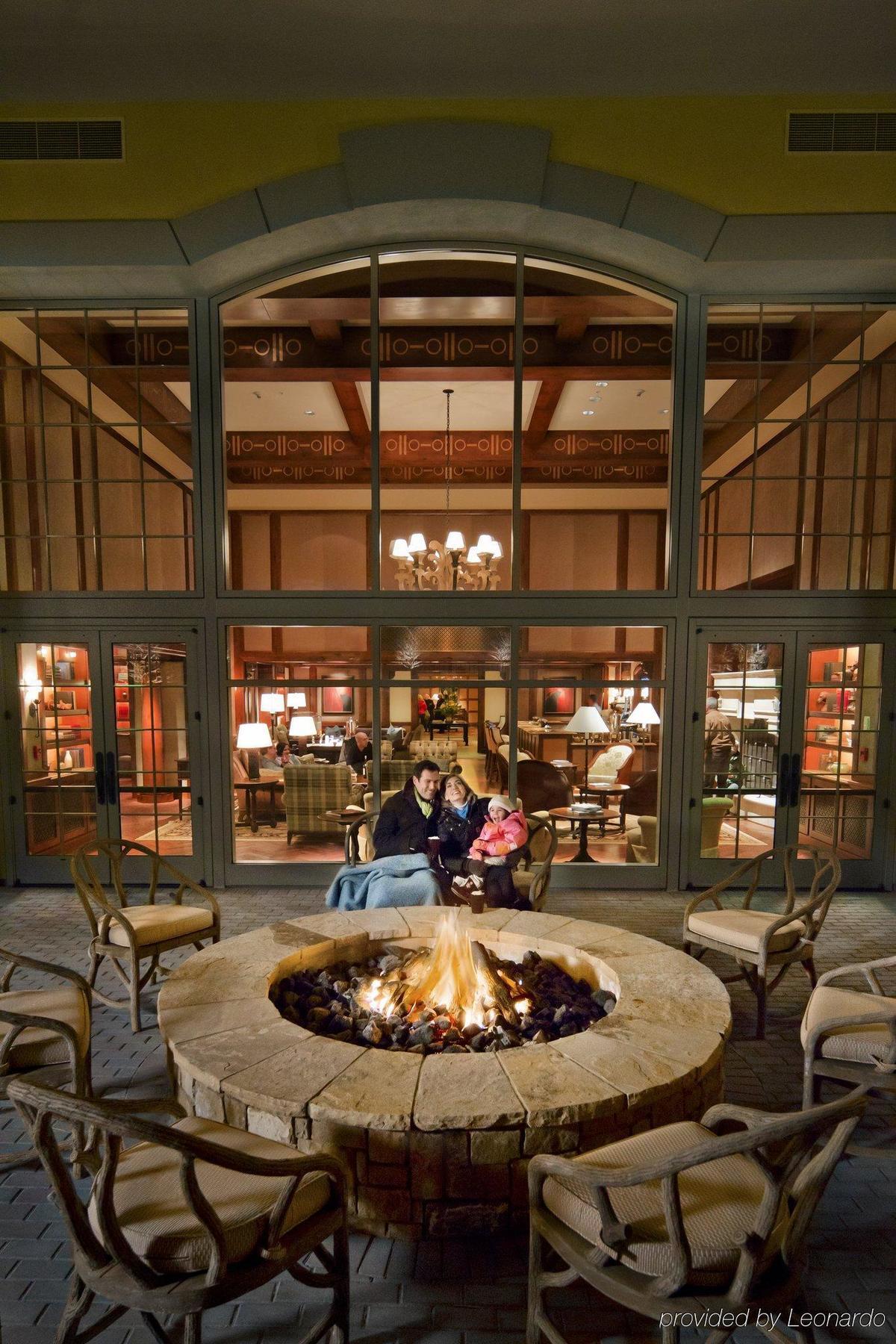 Legendary Lodging At The Ritz Vail Restaurant billede