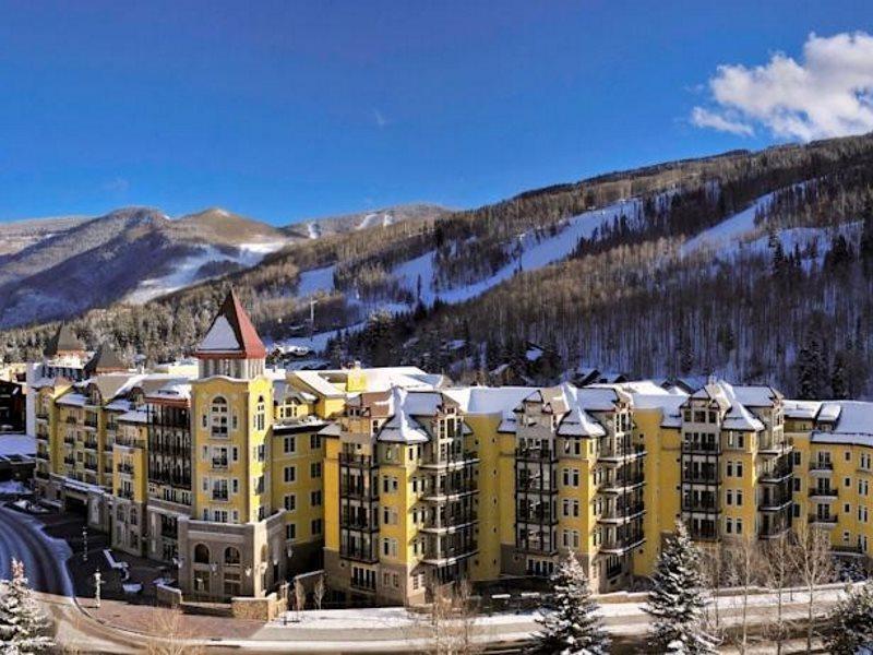 Legendary Lodging At The Ritz Vail Eksteriør billede