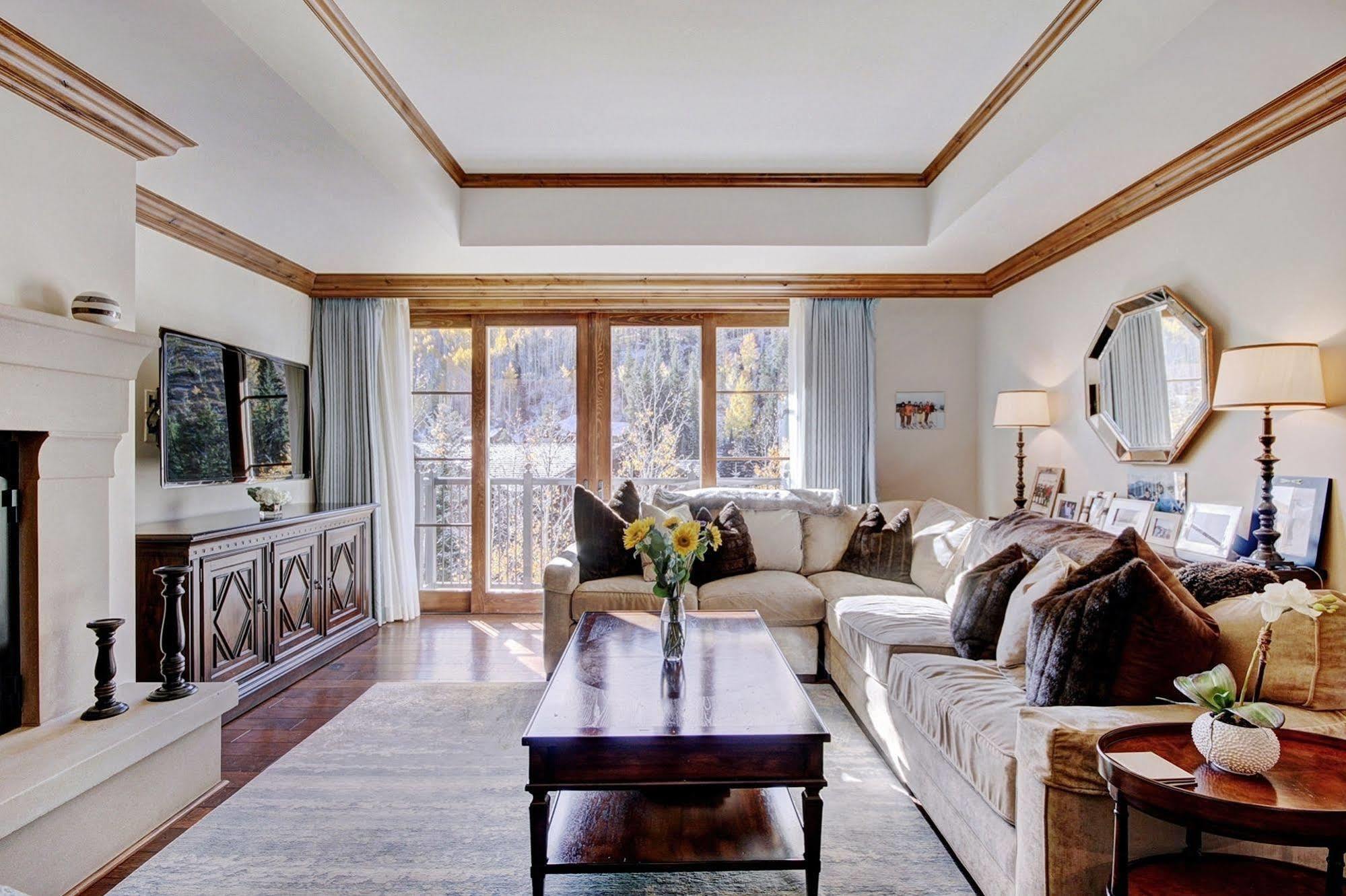 Legendary Lodging At The Ritz Vail Eksteriør billede