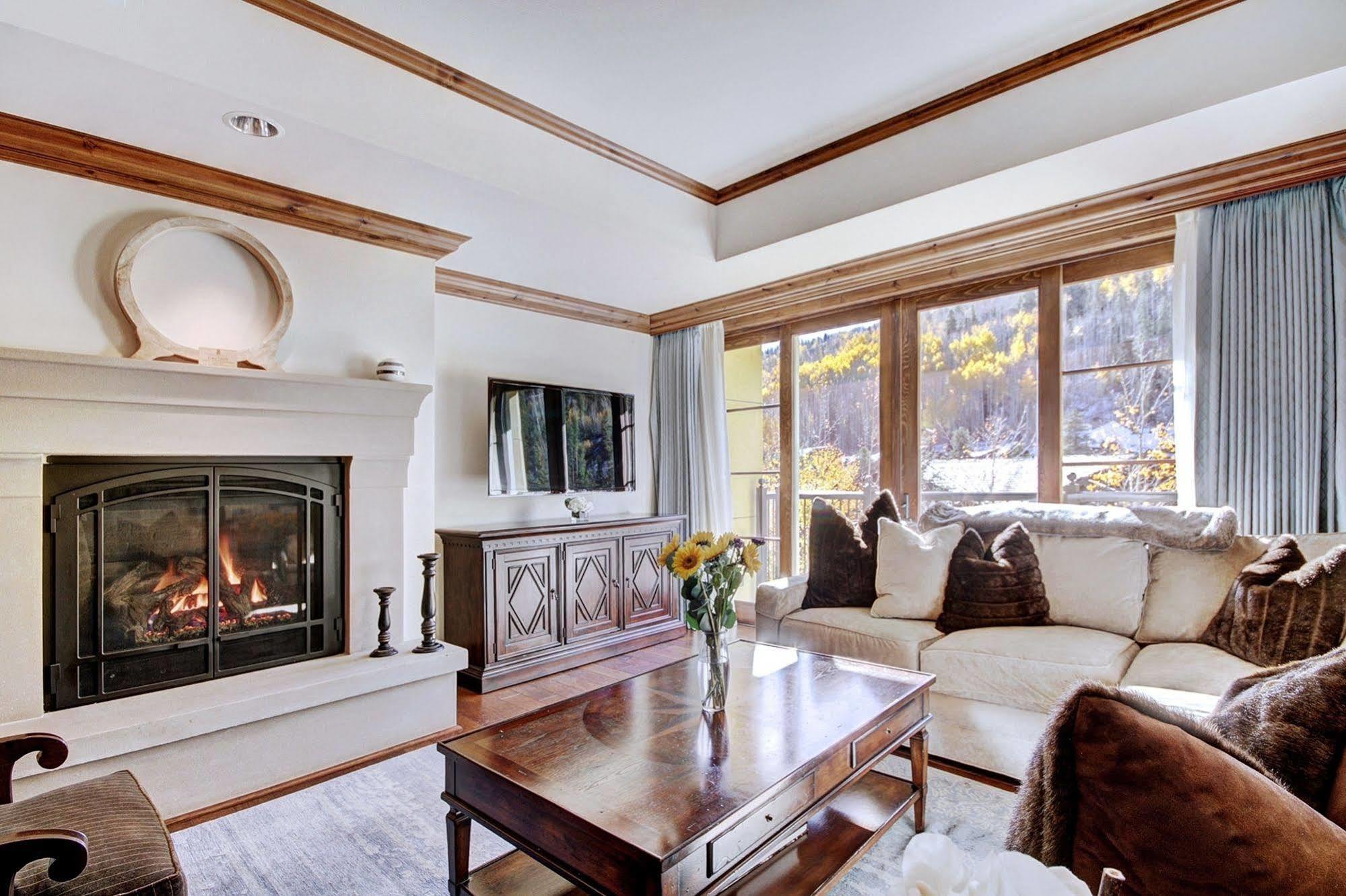 Legendary Lodging At The Ritz Vail Eksteriør billede